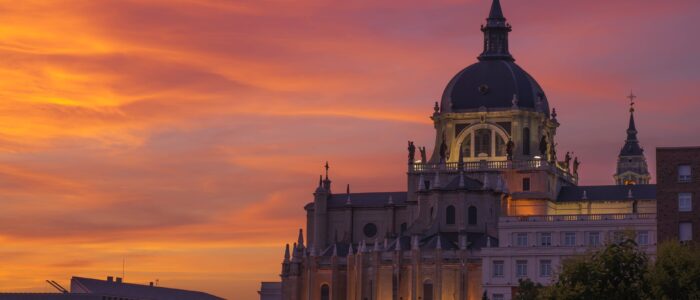 Learn Spanish language at DIFL- Dante Institute of Foreign Languages Learn Spanish language at DIFL- Dante Institute of Foreign Languages